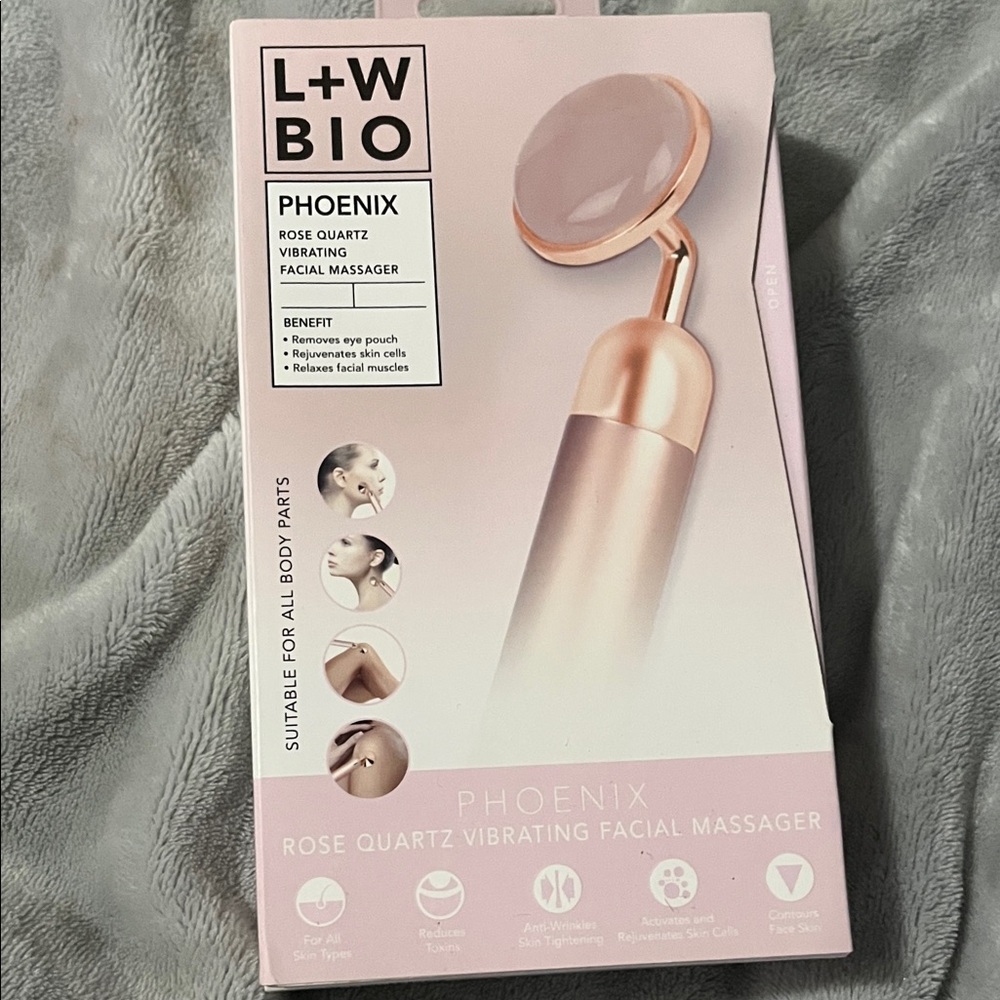 Phoenix Rose Quartz Vibrating Facial Massager